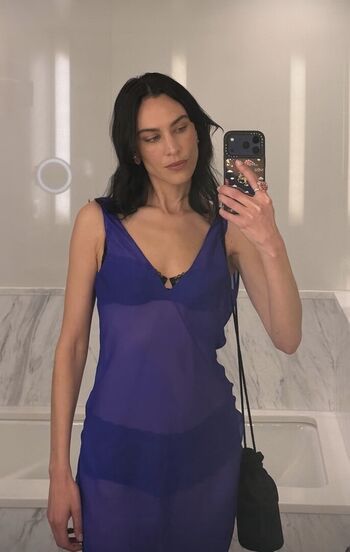 Alexa chung page leaked private photo uncensored HD quality