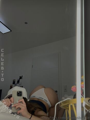 Aleynabaddie  page leaked private photo uncensored HD quality