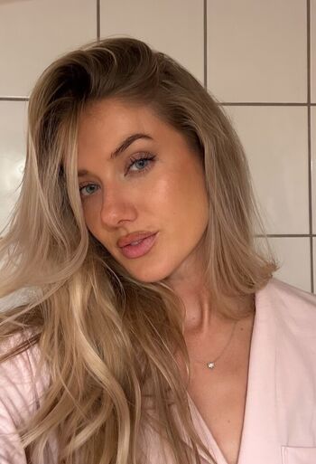 Alica schmidt leaked private photo uncensored HD quality
