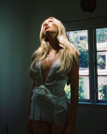 Alix ashley  page leaked private photo uncensored HD quality