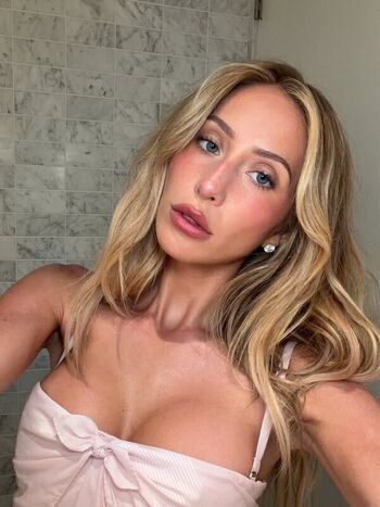 Alix ashley leaked private photo uncensored HD quality