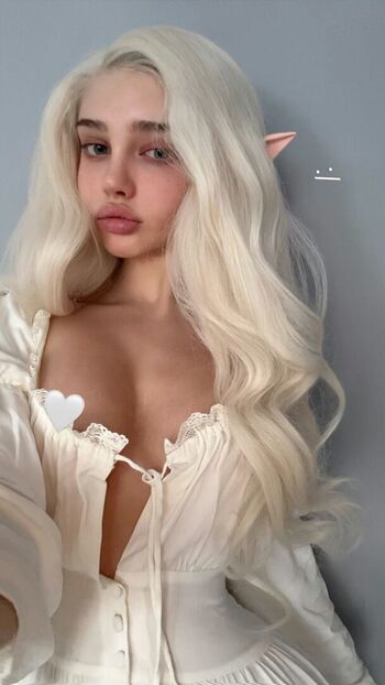Aly revolver leaked private photo uncensored HD quality