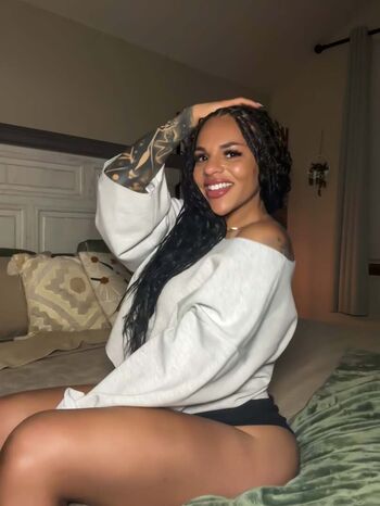 Amber reacts page leaked private photo uncensored HD quality