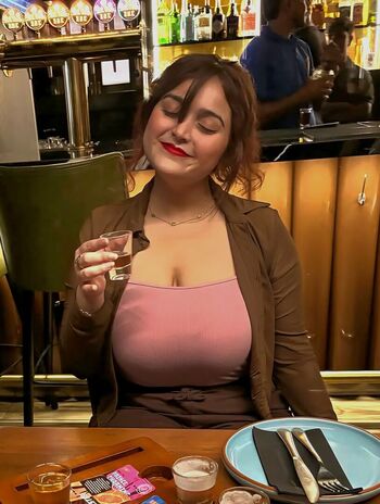 Ambuja naik leaked private photo uncensored HD quality