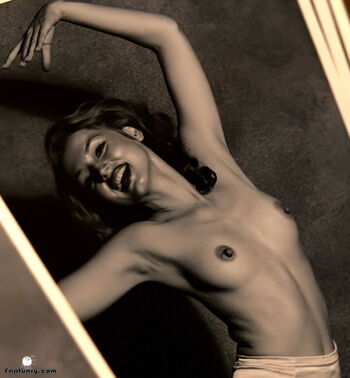 Ana de armas  page leaked private photo uncensored HD quality