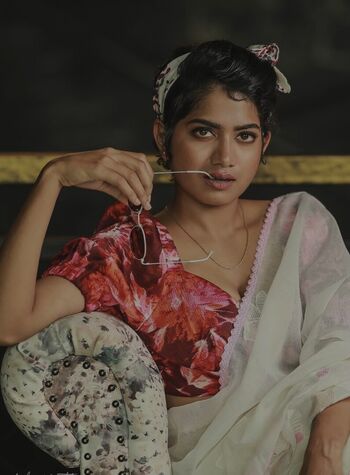Anarkali marikar leaked private photo uncensored HD quality