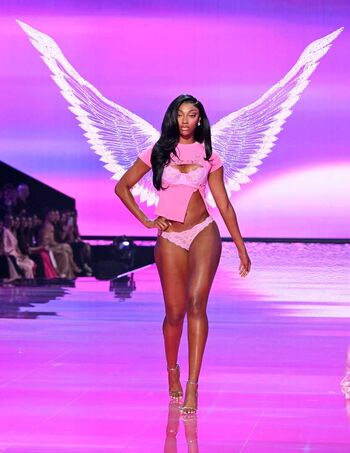 Angel reese page leaked private photo uncensored HD quality
