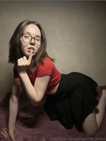 Angelina jones leaked private photo uncensored HD quality
