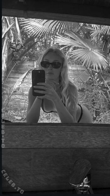 Annaauroraegger leaked private photo uncensored HD quality