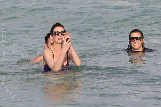 Anne hathaway page leaked private photo uncensored HD quality