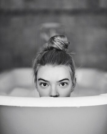 Anya taylor joy  page leaked private photo uncensored HD quality