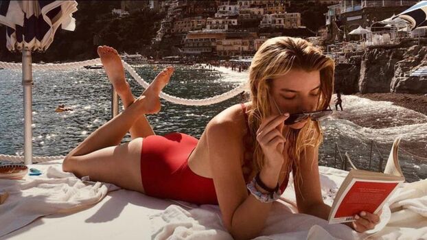 Anya taylor joy leaked private photo uncensored HD quality