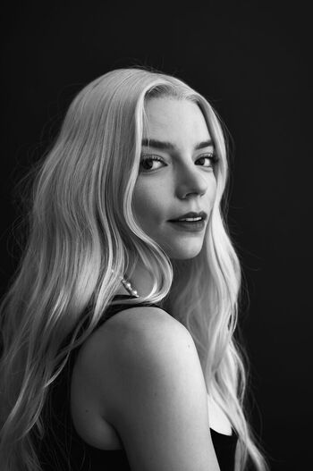 Anya taylor joy  page leaked private photo uncensored HD quality
