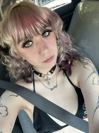 Armpit fetish  page leaked private photo uncensored HD quality