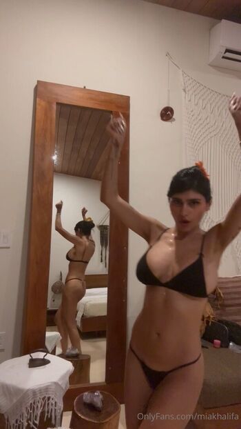 Armpit fetish  page leaked private photo uncensored HD quality