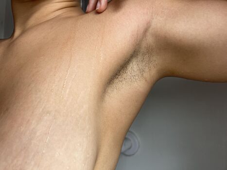 Armpit fetish  page leaked private photo uncensored HD quality
