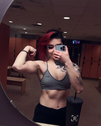 Armpit fetish  page leaked private photo uncensored HD quality