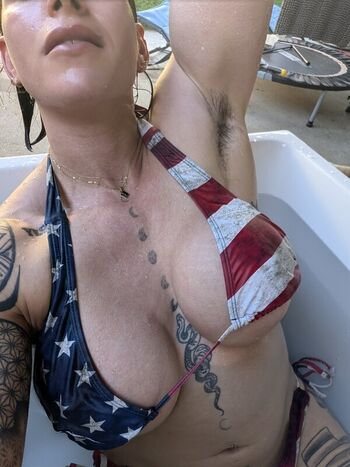 Armpit fetish  page leaked private photo uncensored HD quality