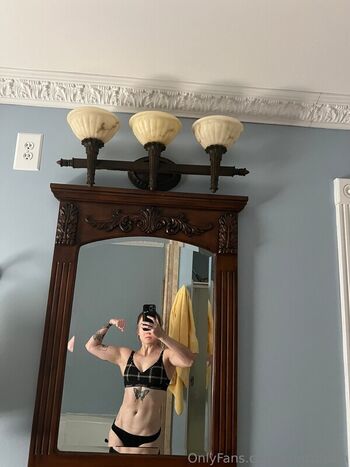 Armpit fetish  page leaked private photo uncensored HD quality