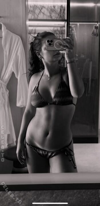 Aylinabr leaked private photo uncensored HD quality