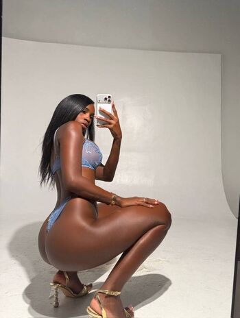 Barbiegomez latina leaked private photo uncensored HD quality