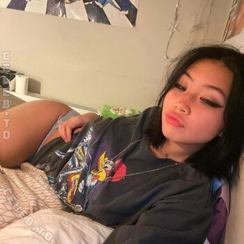 Beabadoobee leaked private photo uncensored HD quality