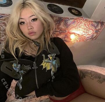 Beabadoobee leaked private photo uncensored HD quality