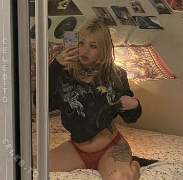 Beabadoobee leaked private photo uncensored HD quality