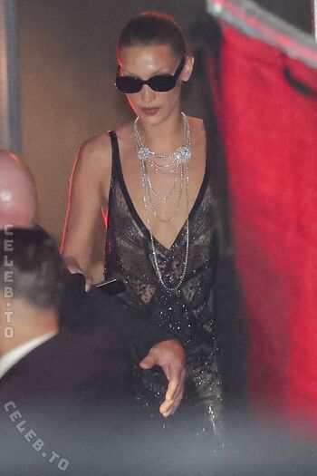 Bella hadid  page leaked private photo uncensored HD quality
