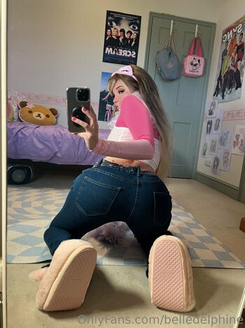 Belle delphine  page leaked private photo uncensored HD quality