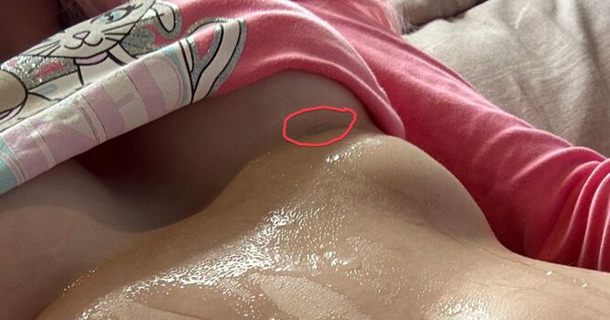 Belle delphine  page leaked private photo uncensored HD quality