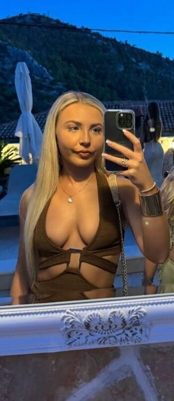 Beth tucker leaked private photo uncensored HD quality