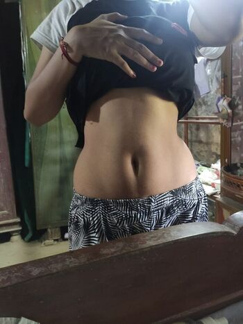 Bhindeshitara  page leaked private photo uncensored HD quality