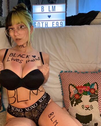 Bigtittygothegg  page leaked private photo uncensored HD quality