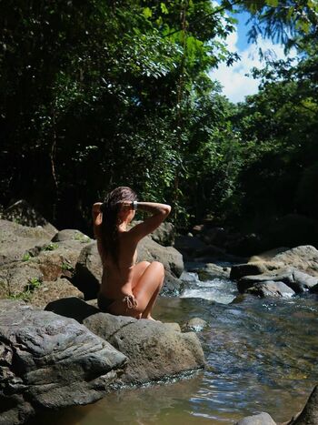 Bitty leaked private photo uncensored HD quality