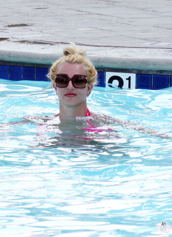 Britney spears  page leaked private photo uncensored HD quality