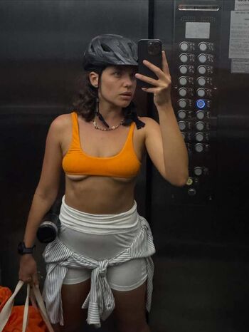 Bruna linzmeyer leaked private photo uncensored HD quality