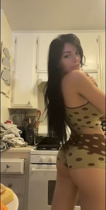 Bvnnybearz page leaked private photo uncensored HD quality