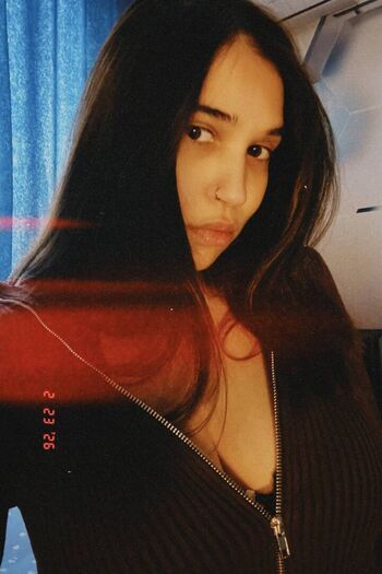 Camilla  page leaked private photo uncensored HD quality