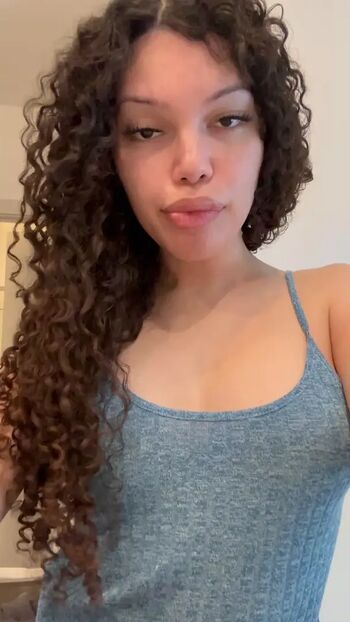 Caressa xo leaked private photo uncensored HD quality