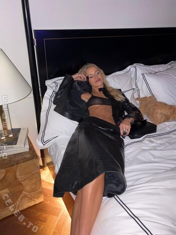 Caro daur leaked private photo uncensored HD quality