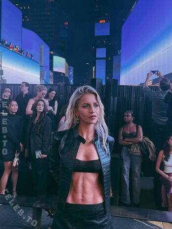 Caro daur leaked private photo uncensored HD quality