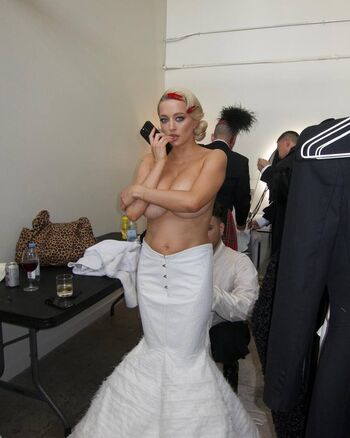 Caroline vreeland  page leaked private photo uncensored HD quality