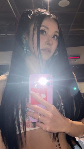 Chaeyoung page leaked private photo uncensored HD quality