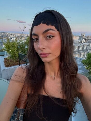 Charlotte berry leaked private photo uncensored HD quality