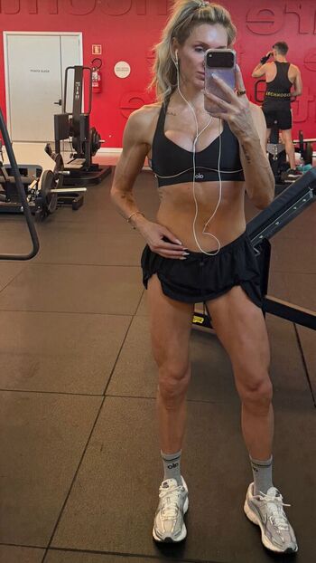 Charlotte flair page leaked private photo uncensored HD quality