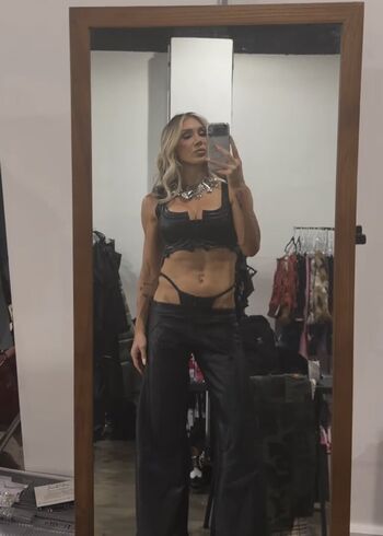 Charlotte flair leaked private photo uncensored HD quality