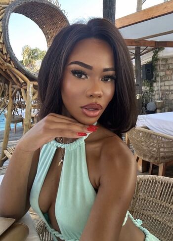 Chumile raziya page leaked private photo uncensored HD quality