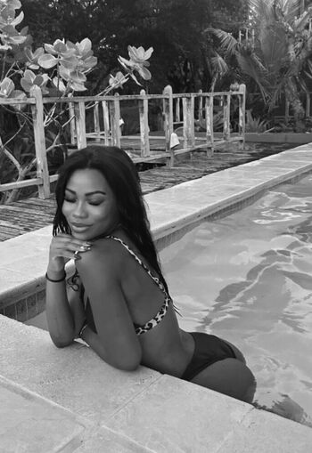 Chumile raziya leaked private photo uncensored HD quality