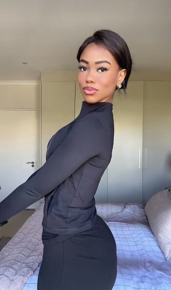 Chumile raziya leaked private photo uncensored HD quality
